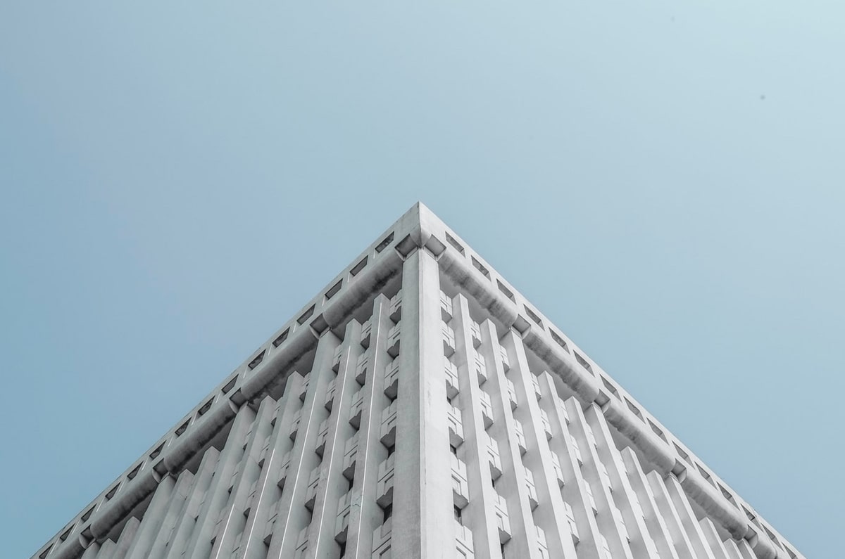 6500万疯抢！20岁天才中卫引爆切尔西、利物浦3豪门，谁能锁定胜局